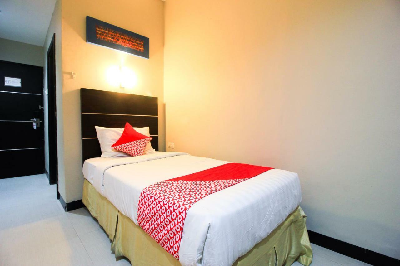 Aston Pekanbaru City Hotel Kültér fotó