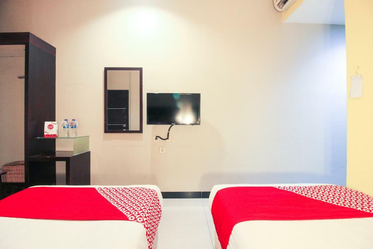 Aston Pekanbaru City Hotel Kültér fotó